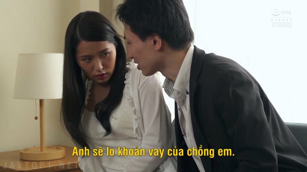 Chồng mải mê làm việc…vợ ngoại tình cùng anh nhân viên ngân hàng khoai to